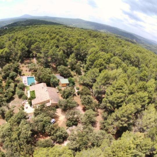 La Bergerie Des Colles Bed & Breakfast Entrecasteaux Exterior photo