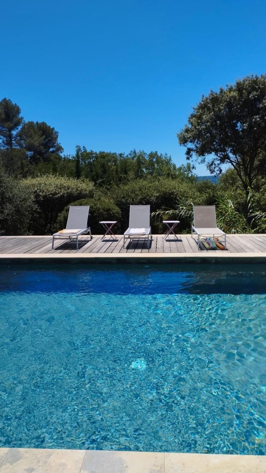 La Bergerie Des Colles Bed & Breakfast Entrecasteaux Exterior photo